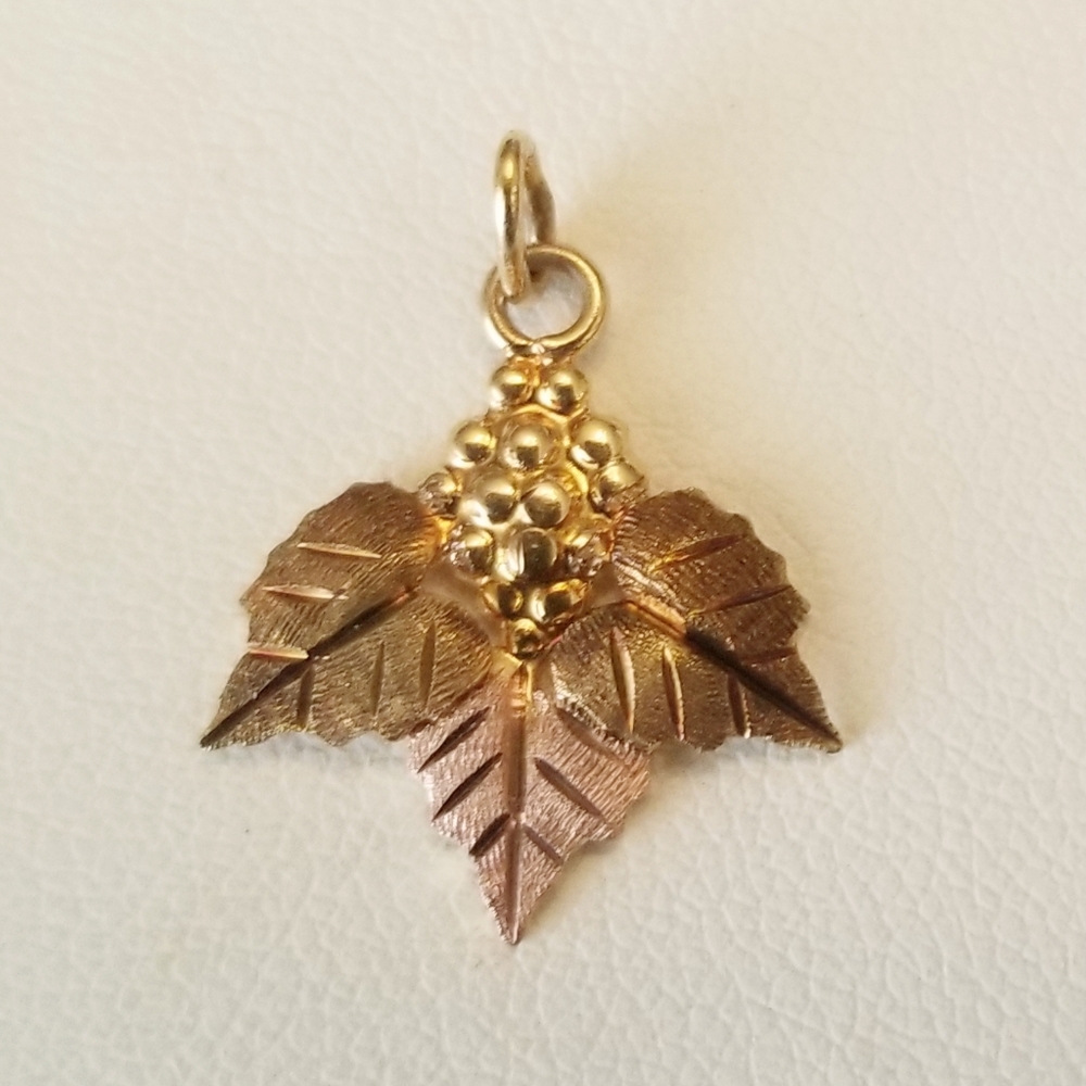 12K Gold Tri Colored Pendant